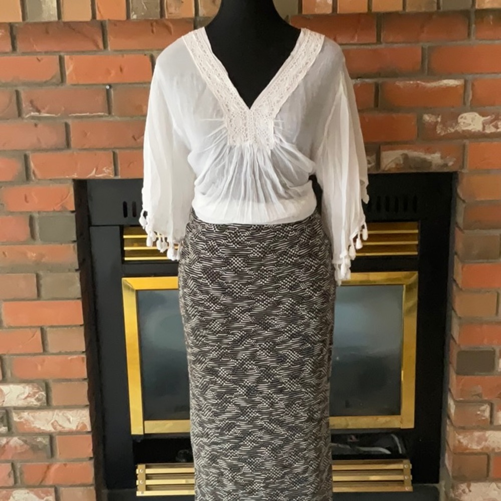 California MoonRise S top NWOT
